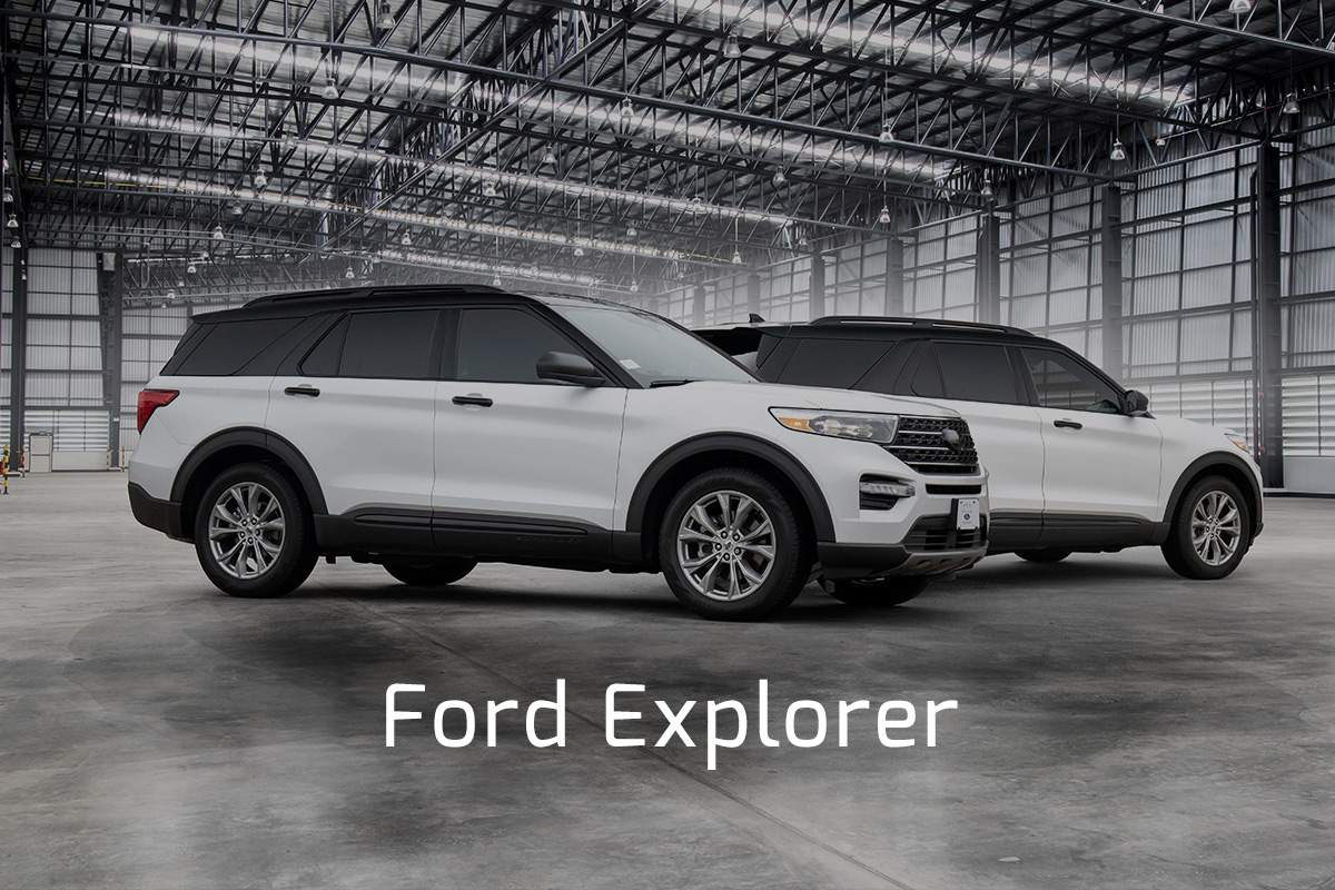 examples of the partial wrap on ford explorer that resembles range rover look